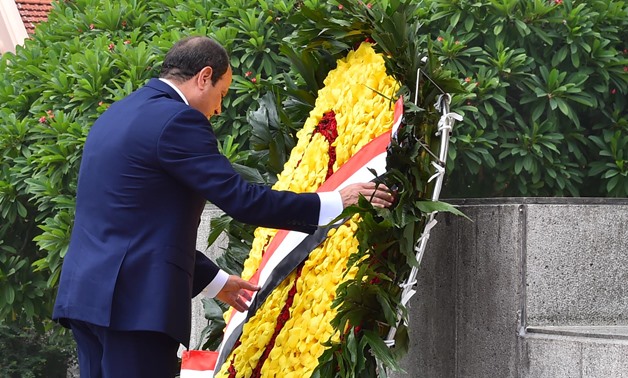 President El-Sisi lays wreath at Vietnamese Ho Chi Minh’s memorial