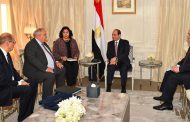 Sisi meets with CEO of France’s state-owned railway company