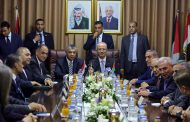 Hamas will have to disarm for 'historic' meetings to go anywhere