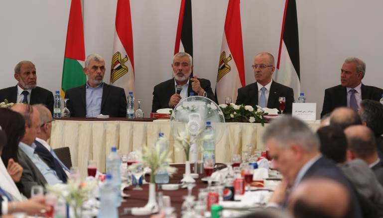 With Egyptian mediation ... Palestinian factions discuss key issues in Cairo