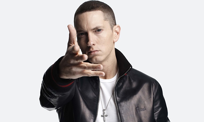 Back to his fans, if you miss Eminem, listen to his new album