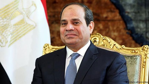 Sisi greets the world's leaders on Christmas