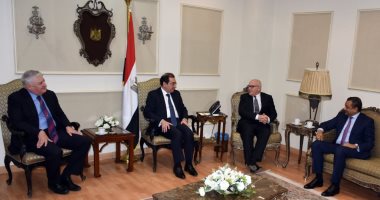 Oil minister, BP official confer on investment opportunities in Egypt