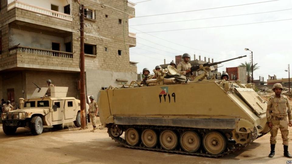 Egyptian security forces kill five suspected militants in shootout