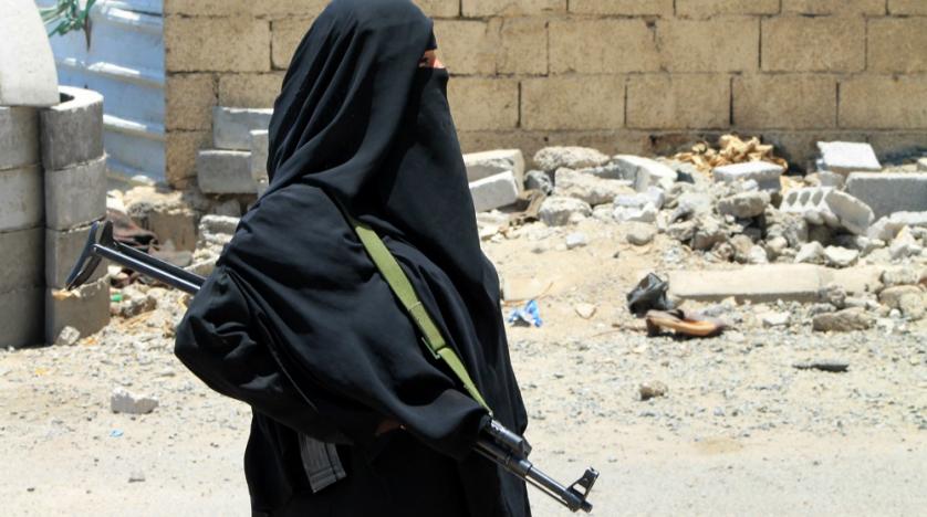 Yemeni Women Take up Arms to Fight Houthis