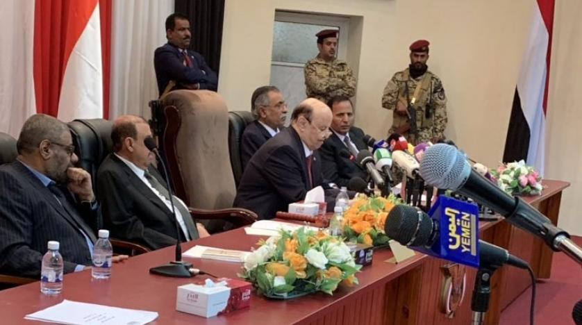 It's Time for Houthis to Drop their Arms, Hadi Says