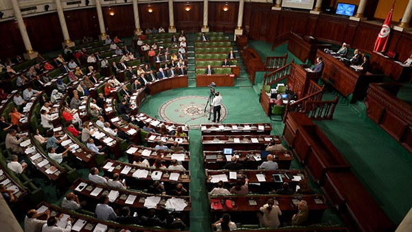 Tunisian parliament discusses classifying Ennahda as terrorist movement