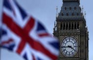 Warning encounters: British strategy towards Iran