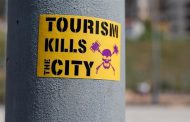 Tourist trade counts the cost as separatist riots blight Barcelona