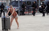 Barcelona tourist industry counts cost of 'lost week' of rioting