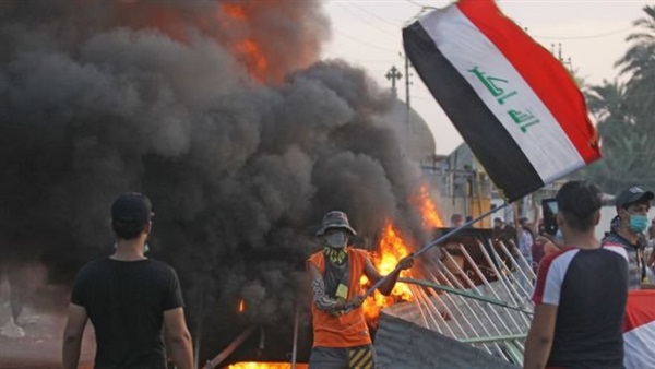 Car bomb kills at least one near protest camp in Baghdad