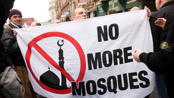 ‘Stop Islamophobia’: Are signs of extremism tearing French society apart?