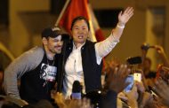 Keiko Fujimori: Peru opposition leader walks free from jail