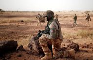 Algeria Army arrests militants heading for Sahel