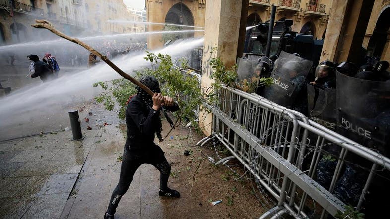 400 injured in Lebanon clashes