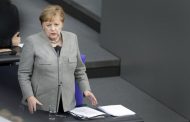 Merkel to meet Putin in Moscow for talks on Mideast crises