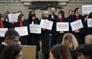 Lawyers and doctors protest in Paris as pensions row deepens