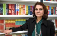Turkish court acquits novelist accused of Kurdish militant ties