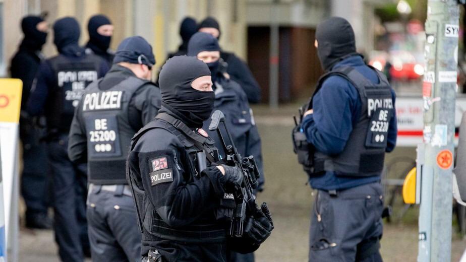 German police target suspected Islamists over COVID-19 fraud