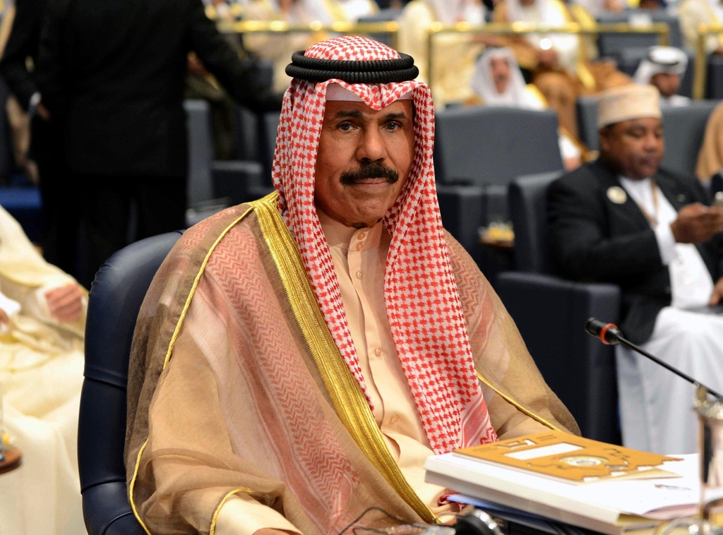 Kuwait's Emir Accepts Resignation of Cabinet