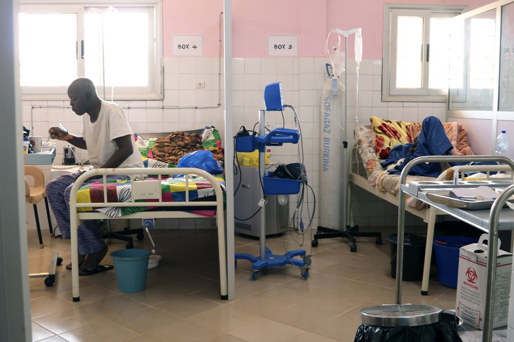 Burkina Faso hospitals struggle with new wave of COVID-19