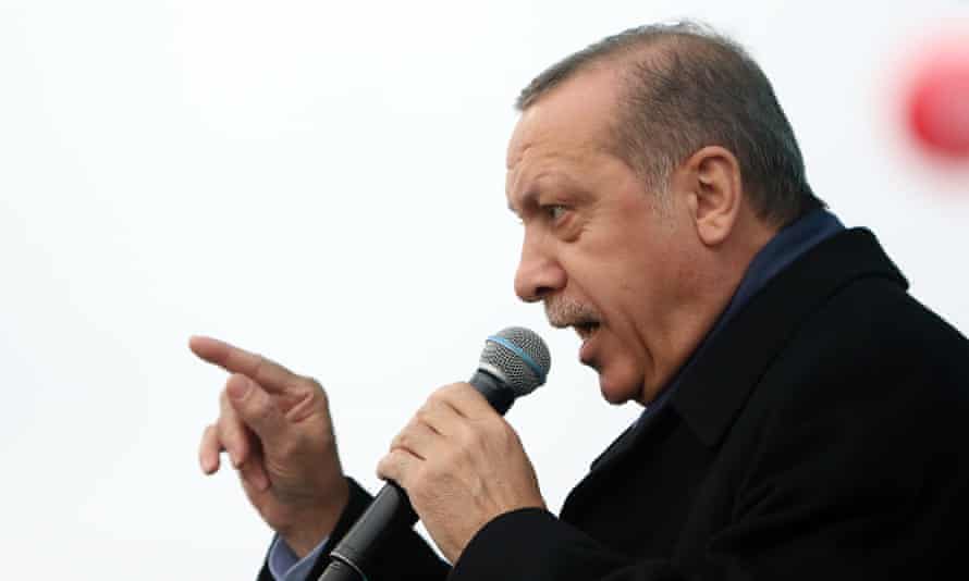 Erdogan and his weird strategy in the Netherlands