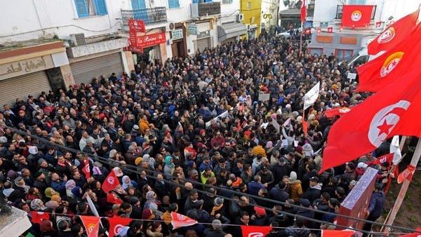 Tunisians' anger threatens prospects of Brotherhood-dominated parliament