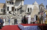 Pope calls for peace from ruins of Iraq’s war-battered Mosul