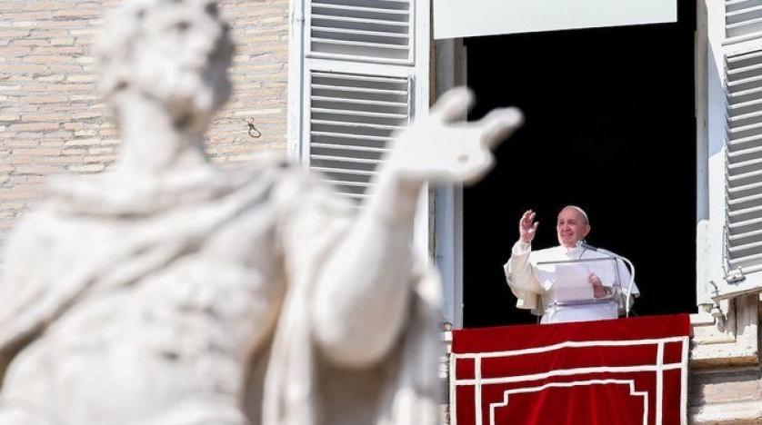 Pope Says Will Make Iraq Trip Despite Rocket Attack