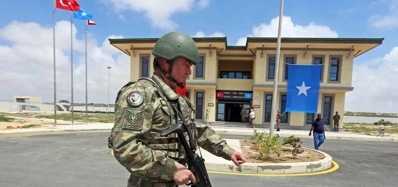 Turkey hands over military barracks to Somalia