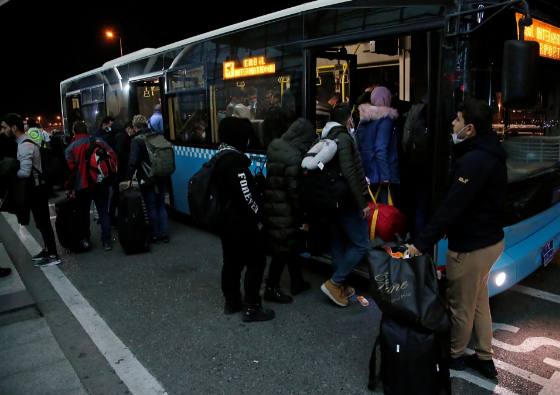 Iraqis Return From Belarus, but Some Say They Will Try Again to Reach the E.U.