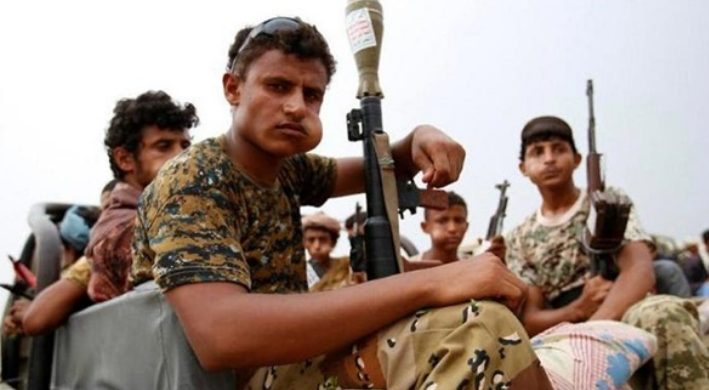 Mass exodus: Displaced Yemenis in tents flee violence of Houthis