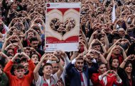 Kemal Kilicdaroglu transforms his image and adopts hardline nationalist rhetoric to woo undecided voters