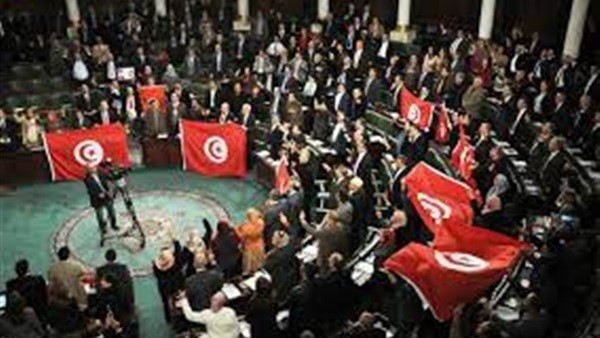 Ennahda calls for convening postponed party congress to counter Tunisian parliament