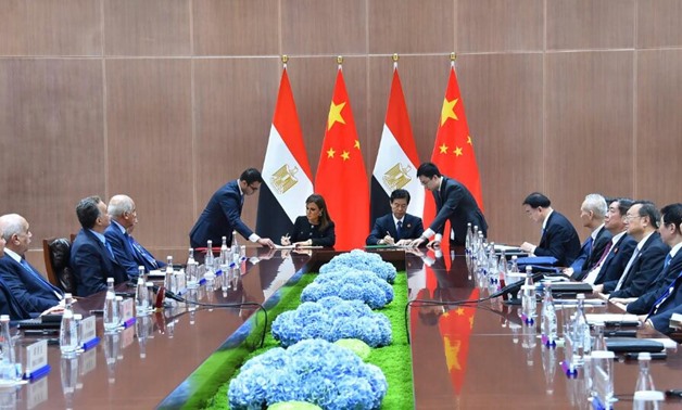 Egypt, China sign $739M deal, $45M grant for 2 projects