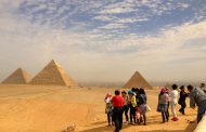 Egypt's tourism revenues rise 170 percent: official