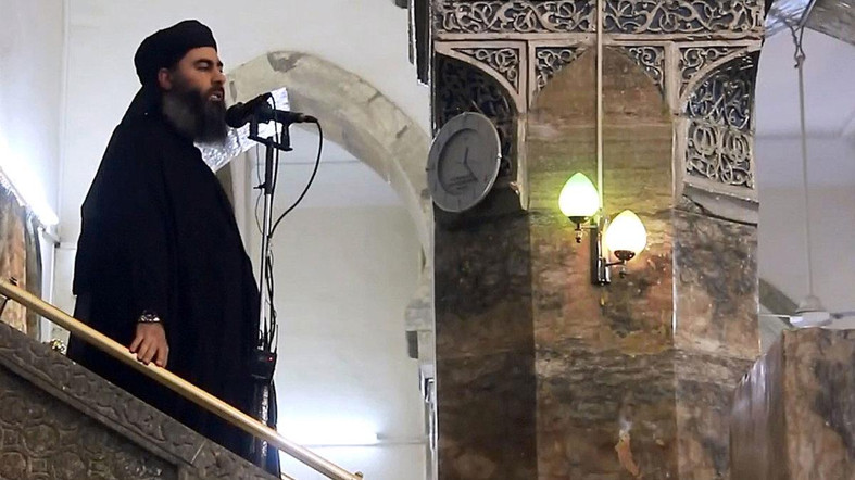 Why has Baghdadi threatened the media and intellectual institutions?