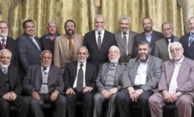 350 Muslim Brotherhood members defect