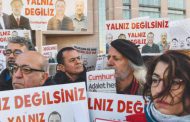 Turkey resumes trial of opposition newspaper staff