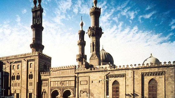 How al Azhar plans to curb unspecialized fatwas?