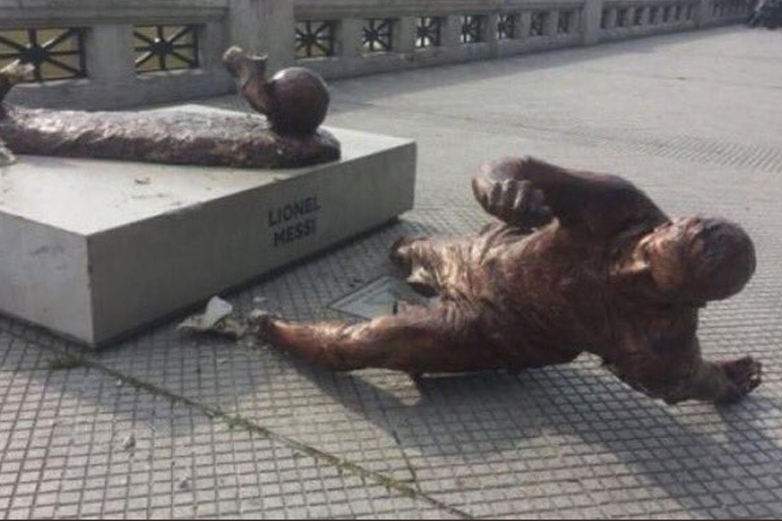 vandalised of messi's statue for the second time this year
