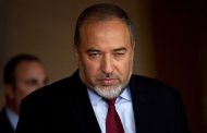 Israeli defense minister to Arab MKS : ‘you are war criminals’