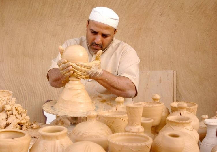Efforts underway to revive Garagous pottery, ceramics industry
