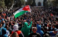 Several Palestinians suffer suffocation, pass out due to Israeli aggression on Nakba Day rally in Bethlehem