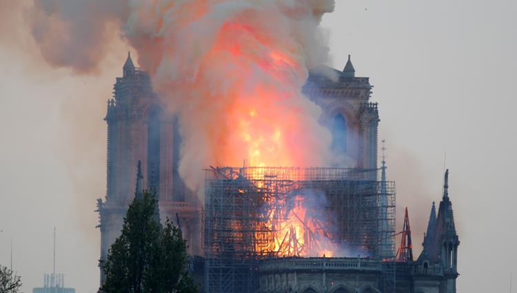 Fire at Notre-Dame Cathedral Leads to Expressions of Heartbreak Across the World