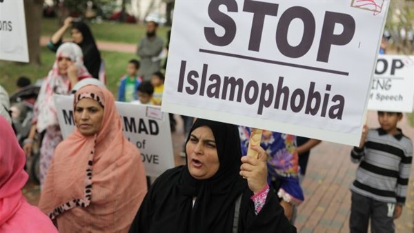 Islamophobia: Islamic and Western dealings