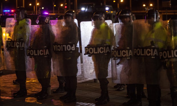 Colombia tries to contain mass protests by closing its borders