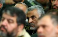 Qassem Soleimani tells PMU, officials to back Iraqi PM during Baghdad meeting