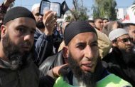 Study shows of temptations of terrorism and decline of Islamists in Algeria