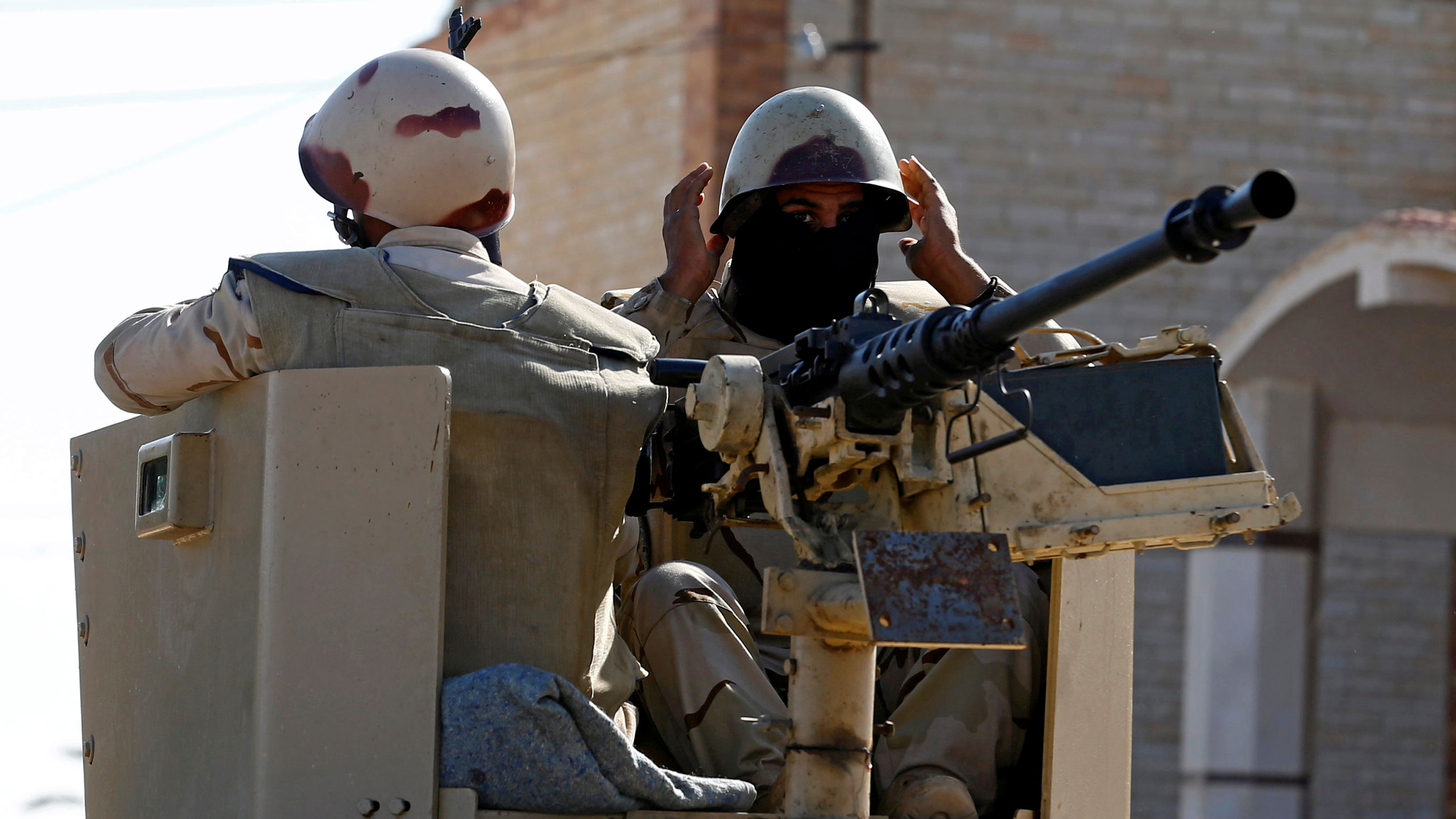 Egypt officials: 2 security forces killed in Sinai blast